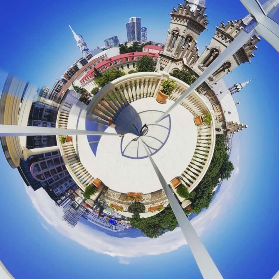 Sunrise Apartment Batumi Exteriör bild